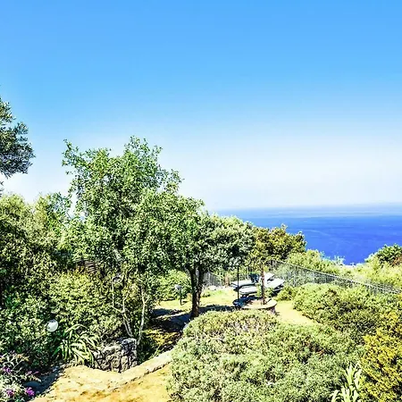 - Casa La Giuggiola Holiday home *